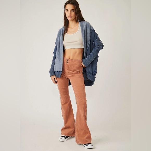 🌻🆕FREE PEOPLE We The Free Jayde Cord Flare Jeans-Sunburn Color - Picture 6 of 16